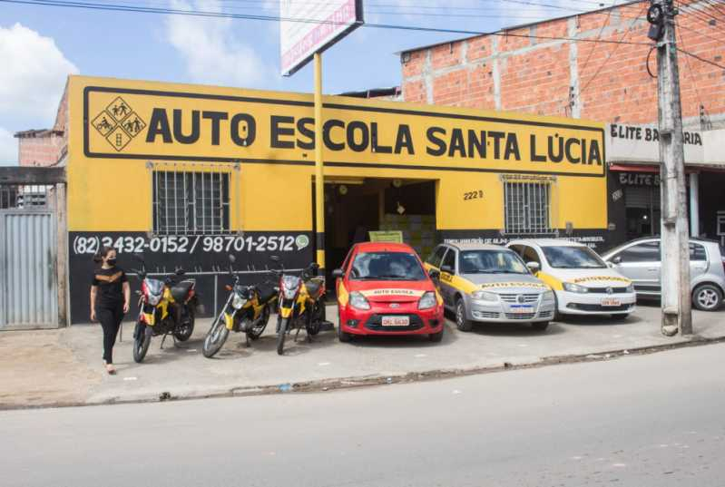 Aula para Habilitados Categoria a Auto Escola Vila Araul - Mata do Rolo - Aulas para Motoristas Habilitados